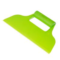 Шпатель для клея, пластмассовый, зубчатый 2 х 2 мм Сибртех купить в Москве с доставкой по всей России | ProtosMarket.ru