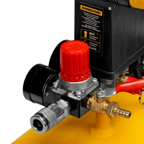 Компрессор воздушный BCI2300/100, ременный привод, 2.3 кВт, 100 литров, 400 л/мин Denzel по ценам производителя в Санкт-Петербурге с доставкой по всей России