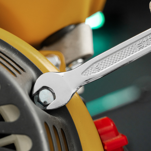 Ключ комбинированный, 9 мм, CrV, антислип Stels по ценам производителя в Санкт-Петербурге с доставкой по всей России