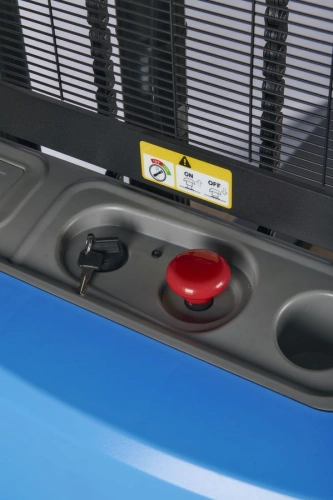 Штабелер самоходный 1,5 т 3,0 м TOR WS15H-3000SC PRO 24/85 В/Ач контр. скорости подъема по ценам производителя в Санкт-Петербурге с доставкой по всей России