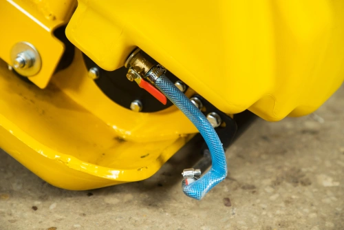 Виброплита 85 кг, 13кН (Honda) бак, коврик, колесный комплект TOR T-80* купить в Москве с доставкой по всей России | ProtosMarket.ru