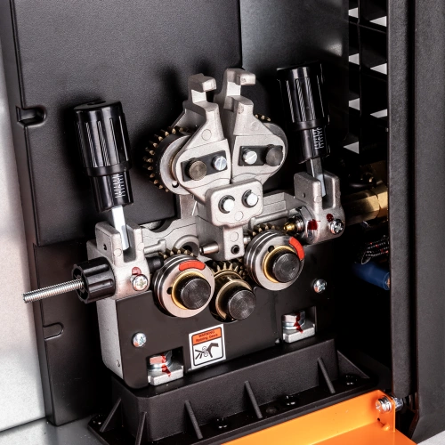 Сварочный полуавтомат SAGGIO 2000 LCD PFC (5в1) купить в Москве с доставкой по всей России | ProtosMarket.ru