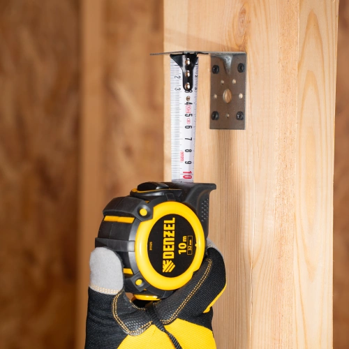 Рулетка 10м х 32мм, автоматич. фиксац., нейлон. покрытие, магнит. зацеп, двухстор. разметка Denzel купить в Москве с доставкой по всей России | ProtosMarket.ru