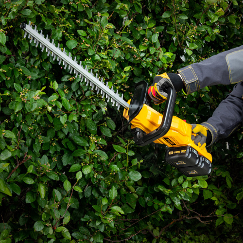 Кусторез аккумуляторный RBC510-36, Li-ion, 36 В, 4 Ач, нож 510 мм, поворотная ручка Denzel купить в Москве с доставкой по всей России | ProtosMarket.ru