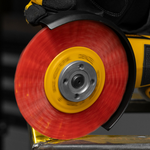 Щетка для УШМ, 125 мм, Плоская, нейлоновая щетина, посадка 22,2 мм Denzel по ценам производителя в Санкт-Петербурге с доставкой по всей России