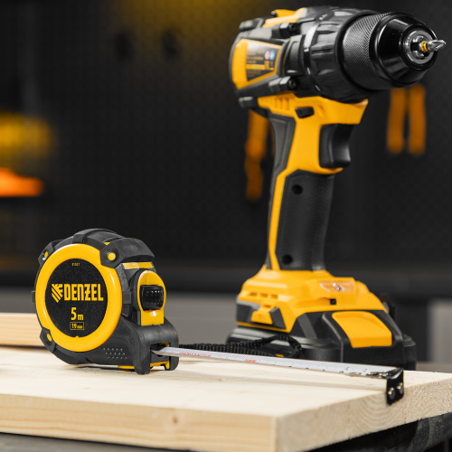 Рулетка 5м х 19мм, автоматич. фиксац., нейлон. покрытие, магнит. зацеп, двухстор. разметка Denzel купить в Москве с доставкой по всей России | ProtosMarket.ru