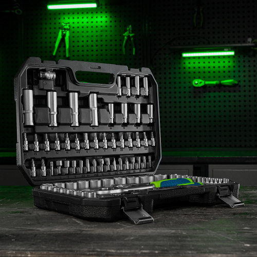 Набор инструментов, 1/2", 1/4", пластиковый кейс, 94 предмета// Сибртех по ценам производителя в Санкт-Петербурге с доставкой по всей России