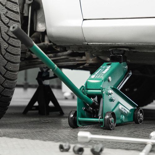 Домкрат гидравлический подкатной, 2,5 т, 148-387 мм, в пласт. кейсе Сибртех по ценам производителя в Санкт-Петербурге с доставкой по всей России