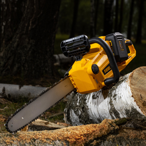 Цепная пила аккумуляторная бесщеточная RCS400-36, Li-ion, 36 В, 4 Ач, шина 400 мм Denzel купить в Москве с доставкой по всей России | ProtosMarket.ru