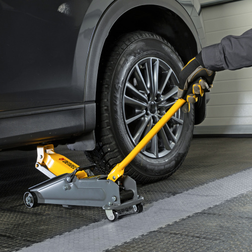 Домкрат гидравлический подкатной, 2 т, 135-385 мм Denzel по ценам производителя в Санкт-Петербурге с доставкой по всей России