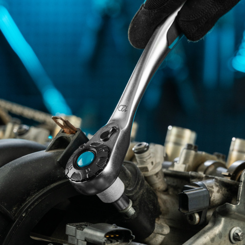 Ключ-трещотка 1/2", CrV, 120 зубьев, с быстрым сбросом, цельнометаллический, хром Gross по ценам производителя в Санкт-Петербурге с доставкой по всей России