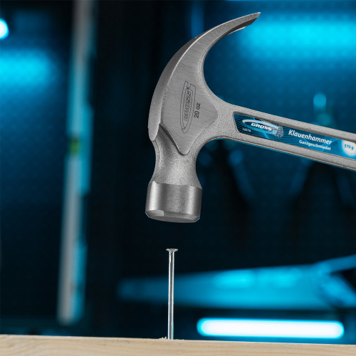 Молоток-гвоздодер, 570 г, цельнокованый, трехкомпонентная рукоятка Gross купить в Москве с доставкой по всей России | ProtosMarket.ru