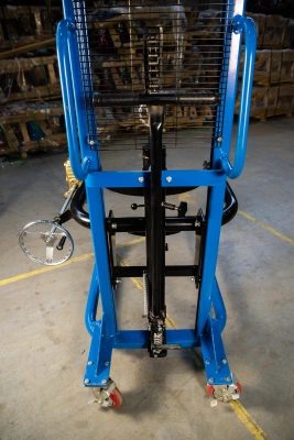 Штабелер-бочкокантователь гидравлический 0,35 т 2,5 м TOR COT по ценам производителя в Санкт-Петербурге с доставкой по всей России