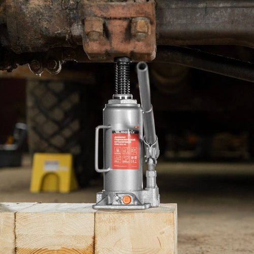 Домкрат гидравлический бутылочный, 10 т, h подъема 230-460 мм Matrix по ценам производителя в Санкт-Петербурге с доставкой по всей России