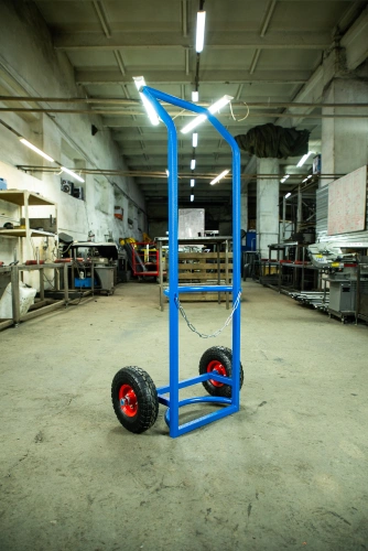 Тележка для пропановых баллонов TOR ПР-1, 1 баллон (пневмо колеса 250 мм) по ценам производителя в Санкт-Петербурге с доставкой по всей России