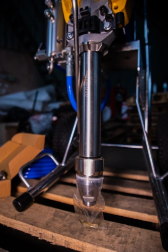 Окрасочный аппарат поршневой 20 бар, 3 кВт,  220 В TOR GD-1095 купить в Москве с доставкой по всей России | ProtosMarket.ru