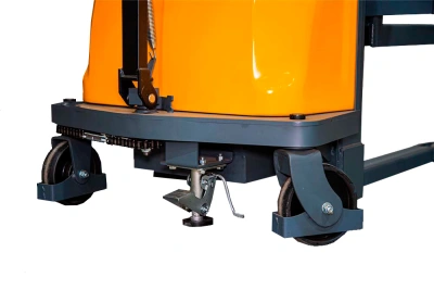 Штабелер гидравлический с электроподъемом 1,5 т 3,0 м XILIN CDD15B-E с раздвижными вилами по ценам производителя в Санкт-Петербурге с доставкой по всей России