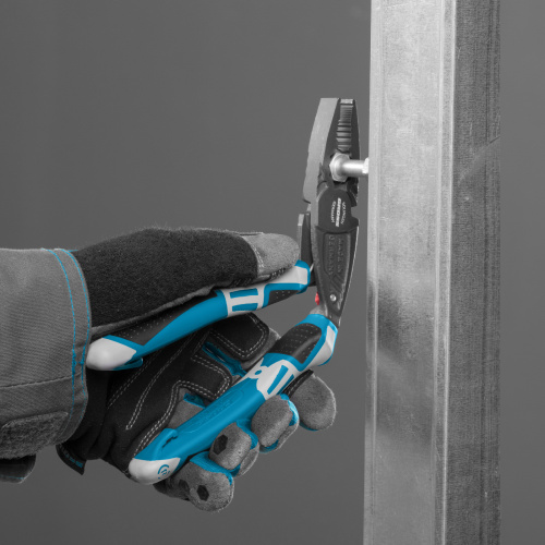 Плоскогубцы комбинированные с изогнутой головой, трехкомпонентные рукоятки, 200 мм Gross купить в Москве с доставкой по всей России | ProtosMarket.ru