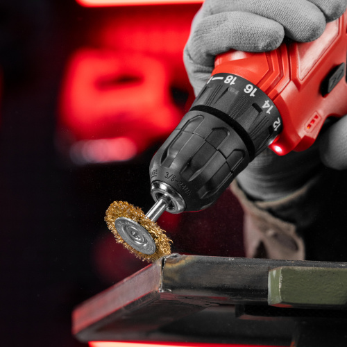 Щетка для дрели, 40 мм, плоская со шпилькой, латунированная витая проволока Matrix по ценам производителя в Санкт-Петербурге с доставкой по всей России