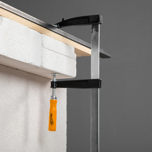 Струбцина F-образная, 500 х 120 мм Sparta купить в Москве с доставкой по всей России | ProtosMarket.ru