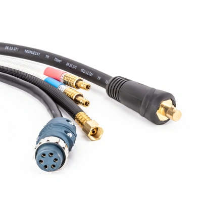 Комплект кабелей для INVERMIG 500E (для блока охлаждения, 15м, пр-во FoxWeld/КНР) по ценам производителя в Санкт-Петербурге с доставкой по всей России