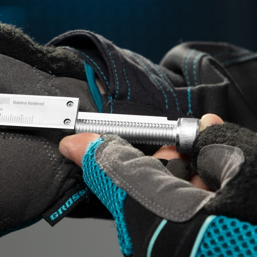 Штангенциркуль, 150 мм, 0.02 мм, нержавеющая сталь, с глубиномером Gross по ценам производителя в Санкт-Петербурге с доставкой по всей России