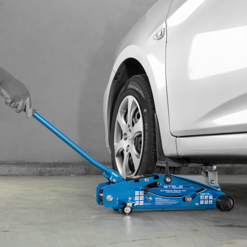 Домкрат гидравлический подкатной с фиксатором, 2.5 т, Safety Pin, 140-385 мм, в кейсе Stels по ценам производителя в Санкт-Петербурге с доставкой по всей России