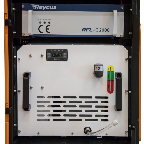 Аппарат для ручной лазерной сварки, резки и очистки FOXWELD LASER 2000-3-МТ по ценам производителя в Санкт-Петербурге с доставкой по всей России