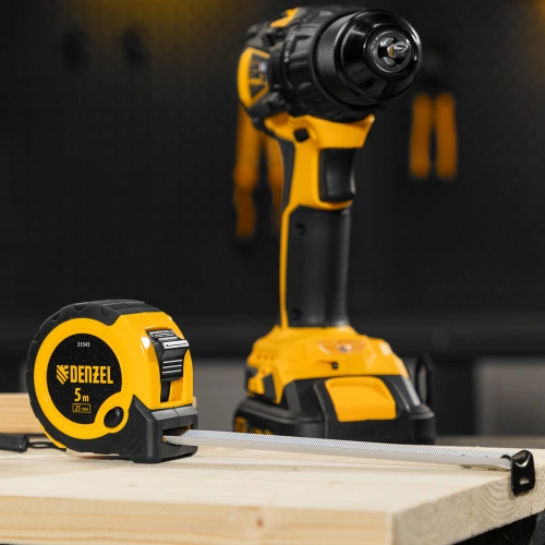 Рулетка 5м х 25мм, двухкомп. корпус, кнопка-пауза Denzel купить в Москве с доставкой по всей России | ProtosMarket.ru