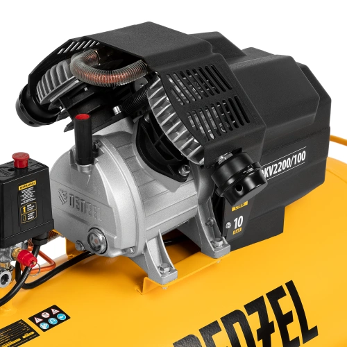 Компрессор воздушный DKV2200/100, Х-PRO 2.2 кВт, 400 л/мин, 100л Denzel по ценам производителя в Санкт-Петербурге с доставкой по всей России