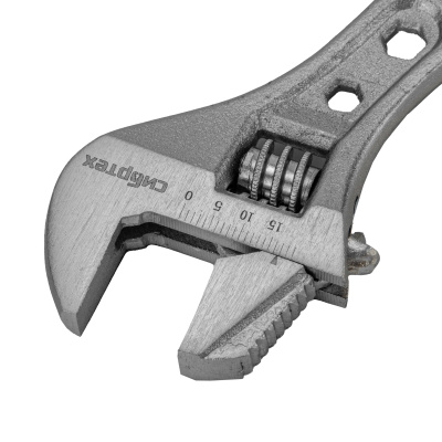 Ключ разводной, 150мм, переставная губка, 2-х комп. рукоятка Сибртех по ценам производителя в Санкт-Петербурге с доставкой по всей России