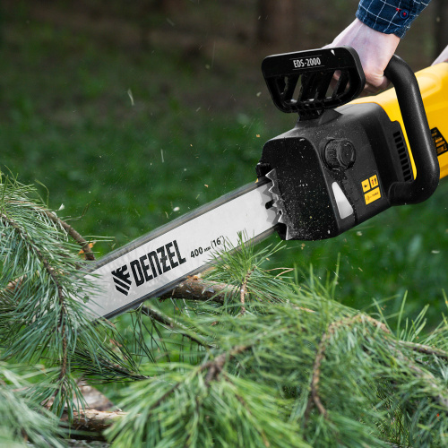 Пила цепная электрическая EDS-2000, 2 кВт,продольная, шина 40 см, шаг 3/8, паз 1.3 мм, 56 звеньев Denzel купить в Москве с доставкой по всей России | ProtosMarket.ru