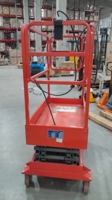 Подъемник ножничный передвижной аккумуляторный 500 кг, 12/14 м, 24/85 В/Ач TOR SJY-0,5-12 DC по ценам производителя в Санкт-Петербурге с доставкой по всей России