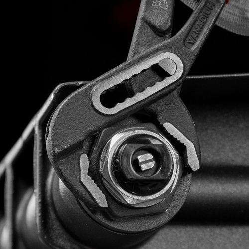 Клещи переставные 180 мм, хром-ванадий, обливные рукоятки Matrix по ценам производителя в Санкт-Петербурге с доставкой по всей России