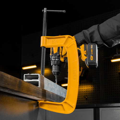 Струбцина G-образная, усиленная, 200 мм Denzel купить в Москве с доставкой по всей России | ProtosMarket.ru