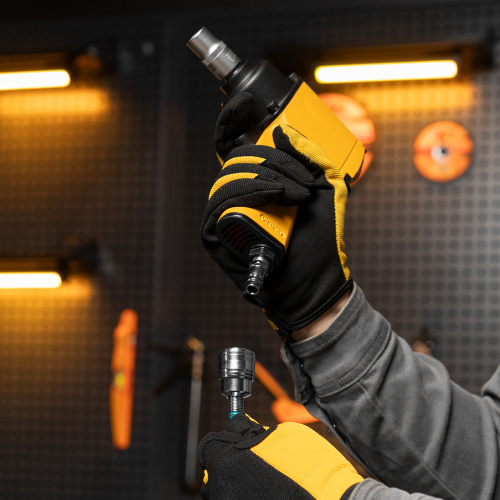 Полиуретановый спиральный шланг профессиональный BASF, 10 м, с быстросъемными соединениями Stels купить в Москве с доставкой по всей России | ProtosMarket.ru