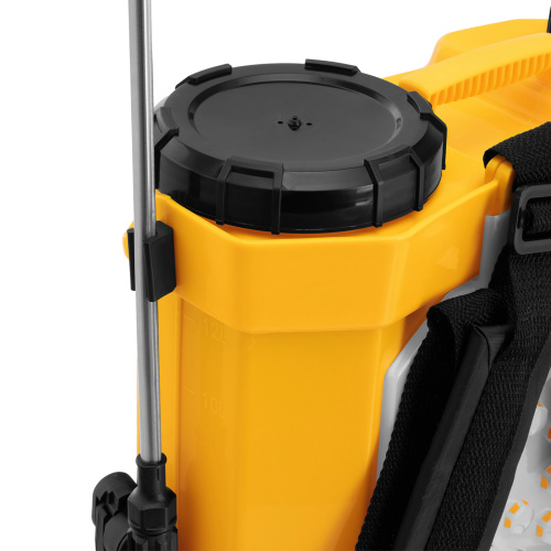 Опрыскиватель ранцевый аккумуляторный D-12LA, 12 л, 12 В, 8 Ач Denzel по ценам производителя в Санкт-Петербурге с доставкой по всей России