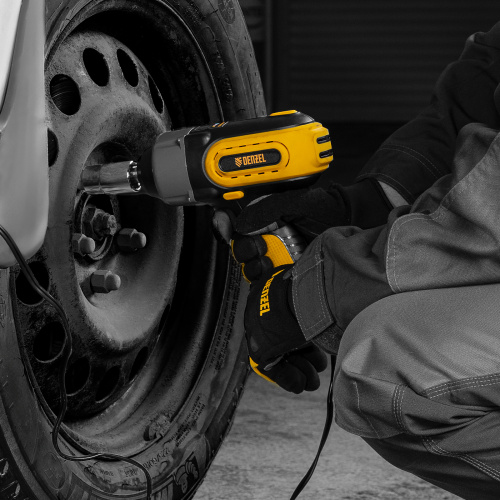 Домкрат электрогидравлический «3 в 1» (1,5 т), 12В, с гайковертом электрическим, в наборе  Denzel по ценам производителя в Санкт-Петербурге с доставкой по всей России