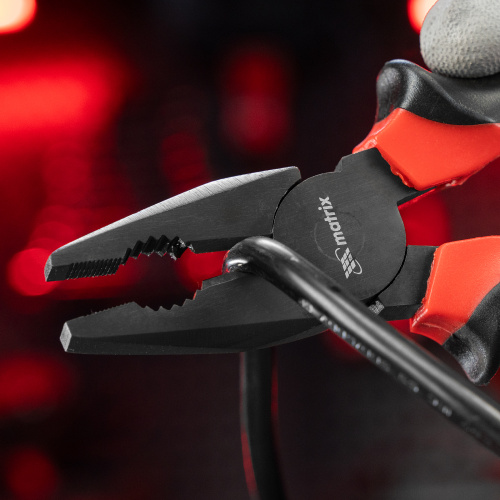 Плоскогубцы комбинированные Black Nickel, 200 мм, двухкомпонентные рукоятки Matrix купить в Москве с доставкой по всей России | ProtosMarket.ru