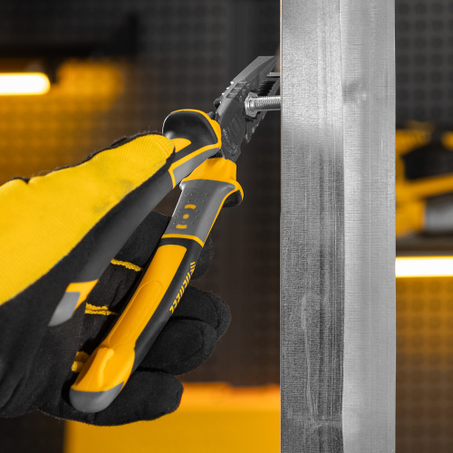 Плоскогубцы комбинированные 205 мм, трехкомпонентные рукоятки Denzel купить в Москве с доставкой по всей России | ProtosMarket.ru