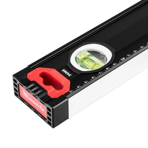 Уровень алюминиевый, усиленный, фрезерованный, 3 глазка, двухкомпонентные рукоятки, 1000 мм Matrix купить в Москве с доставкой по всей России | ProtosMarket.ru