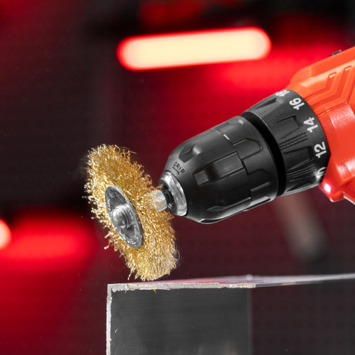 Набор щеток для дрели, 5 шт, 5 плоских 25-38-50-63-75 мм, со шпильками, металлические Matrix по ценам производителя в Санкт-Петербурге с доставкой по всей России