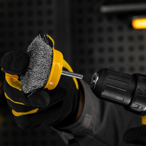 Щетка для дрели, 75 мм, Чашка, со шпилькой, нержавеющая витая проволока Denzel по ценам производителя в Санкт-Петербурге с доставкой по всей России