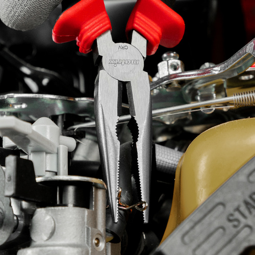 Длинногубцы прямые, 180 мм, хром-ванадий, двухкомпонентные рукоятки Matrix по ценам производителя в Санкт-Петербурге с доставкой по всей России