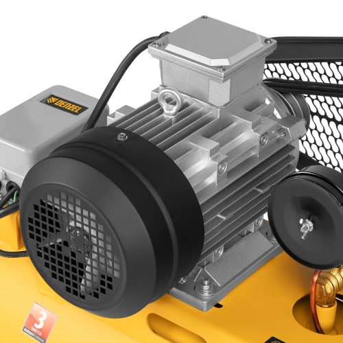 Компрессор воздушный BCW3000-T/100, ременный привод, 3.0 кВт, 100 литров, 520 л/мин Denzel по ценам производителя в Санкт-Петербурге с доставкой по всей России