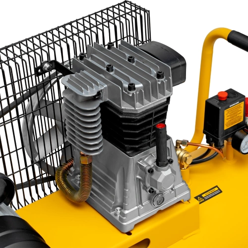 Компрессор воздушный BCI2300/100, ременный привод, 2.3 кВт, 100 литров, 400 л/мин Denzel по ценам производителя в Санкт-Петербурге с доставкой по всей России