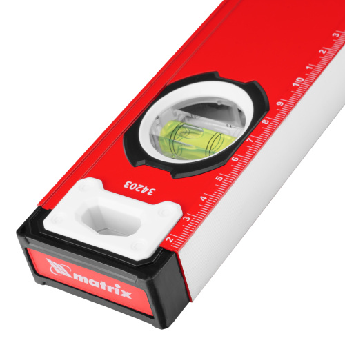 Уровень алюминиевый, фрезерованный, 3 глазка, рукоятки, 1000 мм Matrix купить в Москве с доставкой по всей России | ProtosMarket.ru