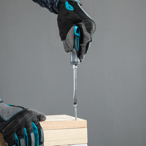 Отвертка SL5.5 x 100 мм, S2, трехкомпонентная рукоятка Gross по ценам производителя в Санкт-Петербурге с доставкой по всей России