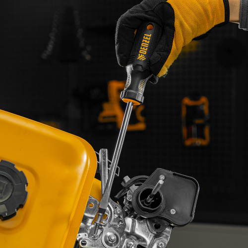 Отвертка SL8x150 мм, CrV, трехкомпонентная рукоятка Denzel по ценам производителя в Санкт-Петербурге с доставкой по всей России