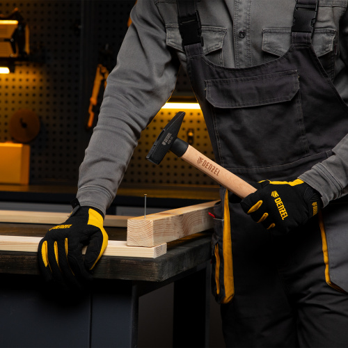 Молоток слесарный, 400 г, кованый квадратный боек, буковая рукоятка Denzel купить в Москве с доставкой по всей России | ProtosMarket.ru